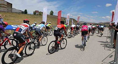 Bisiklette temmuz ayı boyunca 16 yarış ve 4 kamp etkinliği düzenlenecek