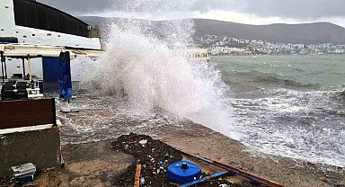 Bodrum-Datça arası denizlerde fırtına uyarısı