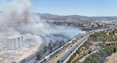 Bornova'da otluk alanda yangın