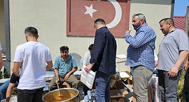 Boyabat Çattepe'de yıllardır süren bayram geleneği