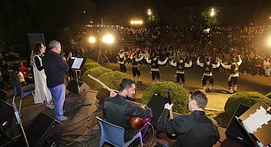 Bozkırın Tezenesi Neşet Ertaş türkülerle Anadolu Üniversitesinde anıldı