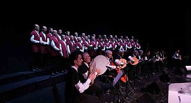 Bu konserde gönüller ilahi aşkla doldu