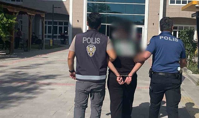 Burdur'da 3 aracı çalıp, 5 araca zarar veren oto hırsızlığı şüphelisi tutuklandı