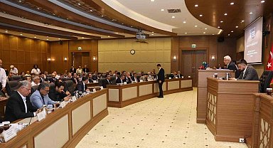 Bursa'da çarşı ve sahilde seyyar satıcıya geçit yok