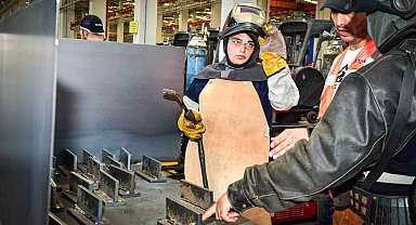 Bursa'da eğitim alan kadınlar kaynak ustası olarak istihdam edilecek