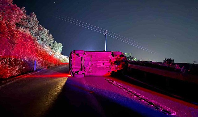 Bursa'da kontrolden çıkan araç takla attı