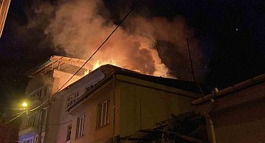 Bursa'da oto tamirhanesinde yangın