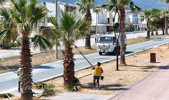 Büyükşehir Belediyesi'nden Davutlar ve Güzelçamlı'da kapsamlı çalışma