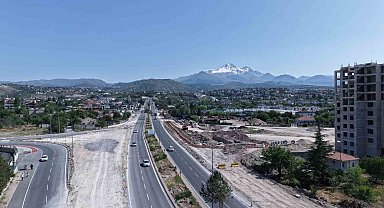 Büyükşehir, Kartal Katlı Kavşağı Projesi için alternatif güzergâh çalışmalarına başladı