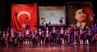 Büyükşehir kreşlerinde 208 öğrenci kep fırlatıp mezun oldu