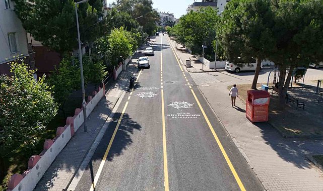 Büyükşehir, yol yapım ve yenileme çalışmalarına ara vermiyor