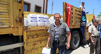 Büyükşehir'den don afetinden etkilenen kiraz yetiştiricilerine sıvı gübre desteği