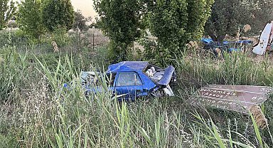 Çanakkale'de 3 araçlı zincirleme kaza: 1'i ağır 5 yaralı