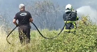 Çaycuma'da örtü yangını korkuttu