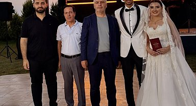 Cem Çelik'ten çifte imza