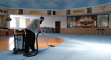 Cem evlerinde Muharrem temizliği