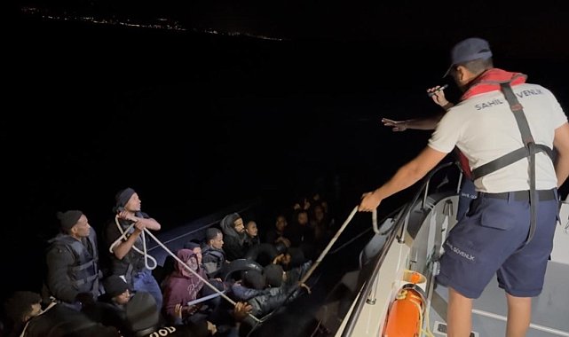 Çeşme açıklarında korku dolu anlar: 42 kaçak göçmen kurtarıldı