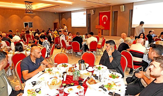 Çeşme Kaymakamı Maraşlı'dan bayramda anlamlı buluşma
