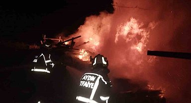 Çeştepe'de depo yangını