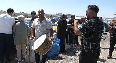 Cezaevlerinden dün başlayan tahliyeler bugün devam ediyor