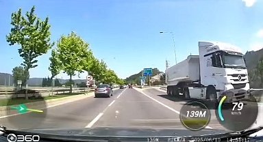 Çılgın kamyoncu otobanda tersten gitti