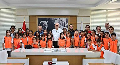 Çocuklar sordu, Başkan Kocagöz yanıtladı