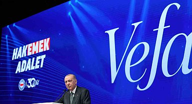 Cumhurbaşkanı Erdoğan: "İran'ın egemenliğine ve bölgemizin güvenliğine yönelik saldırıları kimden gelirse gelsin, asla tasvip etmiyor, tepkimizi de açıkça ortaya koyuyoruz"