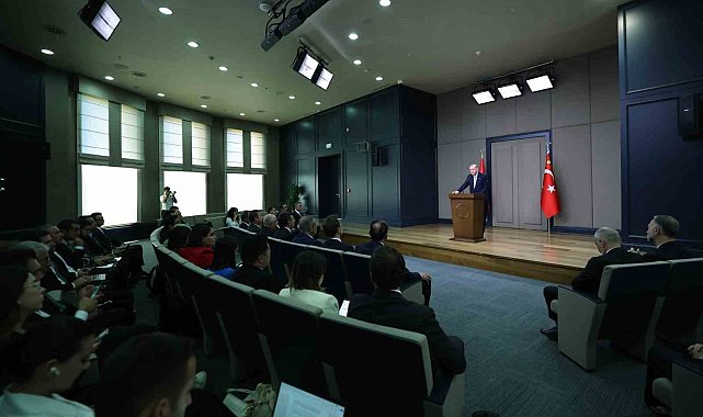 Cumhurbaşkanı Erdoğan: "Taraflar arasında ateşkes sağlanmasına dair mutabakata ulaşıldığı haberini memnuniyetle karşılıyoruz"