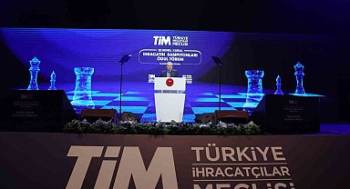 Cumhurbaşkanı Erdoğan: "Yıl sonunda enflasyonda 20'li rakamları görmeyi bekliyoruz"