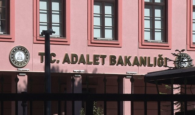 DEM Parti'den Adalet Bakanlığı'na ziyaret