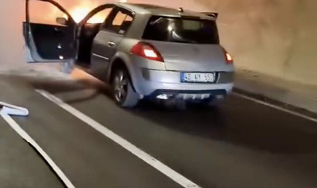Demirkapı Tüneli'nde alev alan otomobil kullanılamaz hale geldi