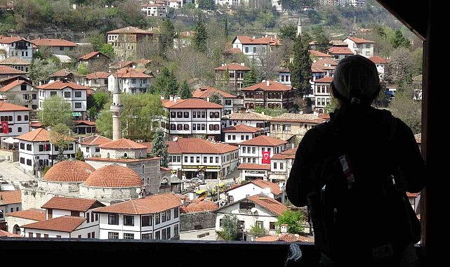 Deniz turizmi UNESCO kenti Safranbolu'daki bayram yoğunluğunu etkiledi