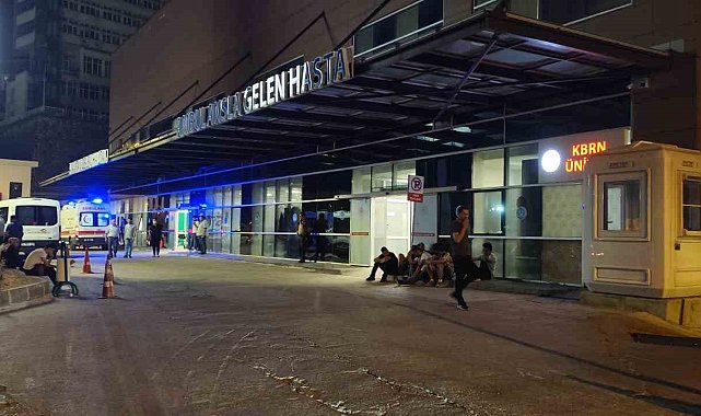 Denizde boğulma tehlikesi geçiren üniversiteli genç hastanede hayatını kaybetti
