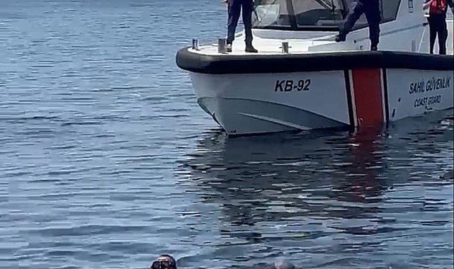 Denize düşen genç hastanede yaşam mücadelesi veriyor