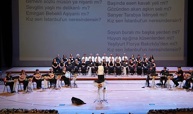 Denizli Büyükşehir'den 80'ler, 90'lar müzik ve şiir gecesi