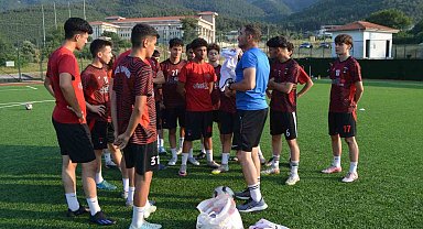 Denizli İdmanyurdu'nun gençleri de şampiyonluk istiyor