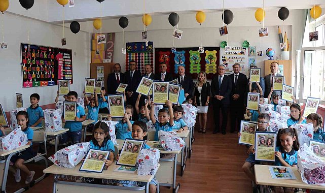Denizli'de 192 bin 827 öğrenci karne heyecanı yaşadı