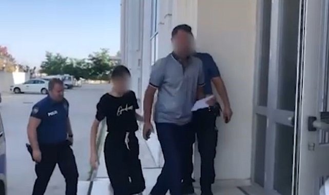 Denizli'de sınava geç kalan öğrencilerin imdadına polisler yetişti