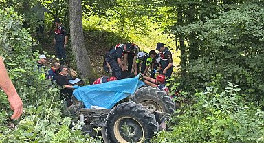 Devrilen traktörün altında kalan kadın hayatını kaybetti