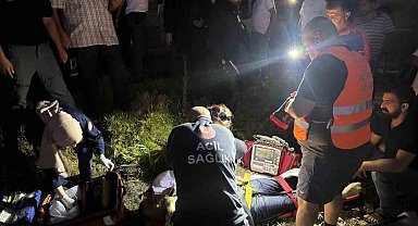 Dicle Nehri'ne düşen genç, ekipler tarafından kurtarıldı