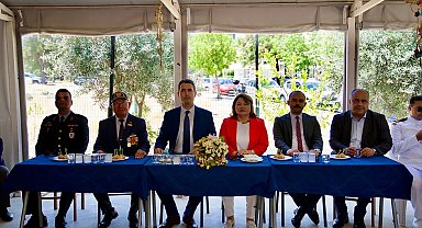 Didim'de ilçe protokolü bayramlaştı