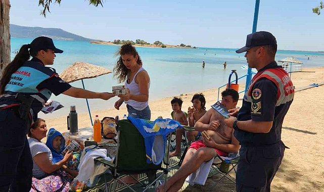 Didim'de jandarma ekipleri vatandaşları orman yangınlarına karşı bilinçlendirdi