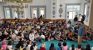 Dijital dünyada yolunu arayan çocuklara rehberlik