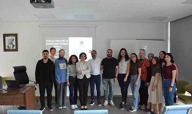 DİLKOM'da "Türkçe Alternatif Destekleyici ve İletişim Sistemi" eğitimi gerçekleştirildi