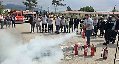 Dinar İlçe Özel İdaresi ekiplerine yangın eğitimi