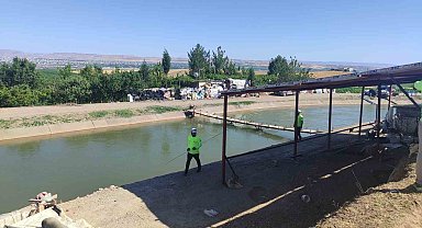 Diyarbakır'da sulama kanalına düşmüş olabileceği değerlendirilen kişi için arama çalışması başlatıldı