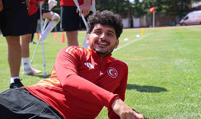 Düğünden kampa: Barış Telli, balayını milli takım kampında geçiriyor