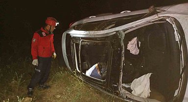 Dursunbey'de otomobil şarampole uçtu: 1 ölü, 1 yaralı