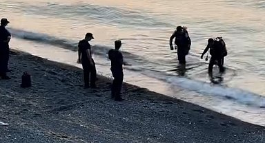 Düzce'de denize giren genç sağlıkçı boğuldu