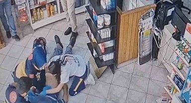 Eczanede yere yığıldı, sağlık çalışanları hayata döndürebilmek için dakikalarca ter döktü